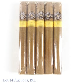 Montecristo Classic Series Churchill Cigar 5 Pack