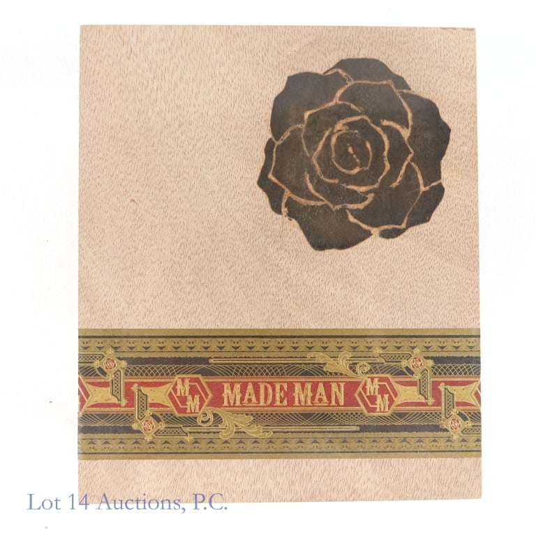 Made Man SMG 1928 Gordo Cigars (18 Pack): Made Man SMG 1928 Gordo Cigars, 6" x 56, Pack of 18, Wrapper: Corojo, Origin: Nicaragua. Sealed in wooden box. Consignor stored these cigars since original purchase in a humidity-controlled humidor, a