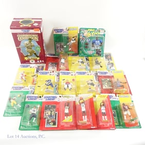 Assorted Starting Lineup Collectibles (17)