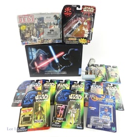 Assorted Star Wars Collectibles (15)