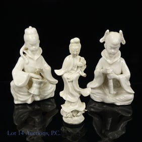 Porcelain Chinese Women Figurines (3)