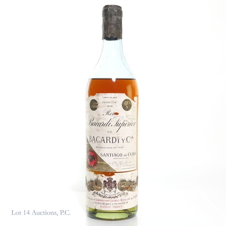 Ron Bacardi Superior Rum (1920s Cuba?) ***: Ron Bacardi Superior de Bacardi y Cia. 44.5% ABV (89 proof). Volume unstated. Shoulder fill. Hecho en Cuba. "Analizado por el Laboratorio Quimico Municipal de Madrid y declarado puro y sin mezcla de a