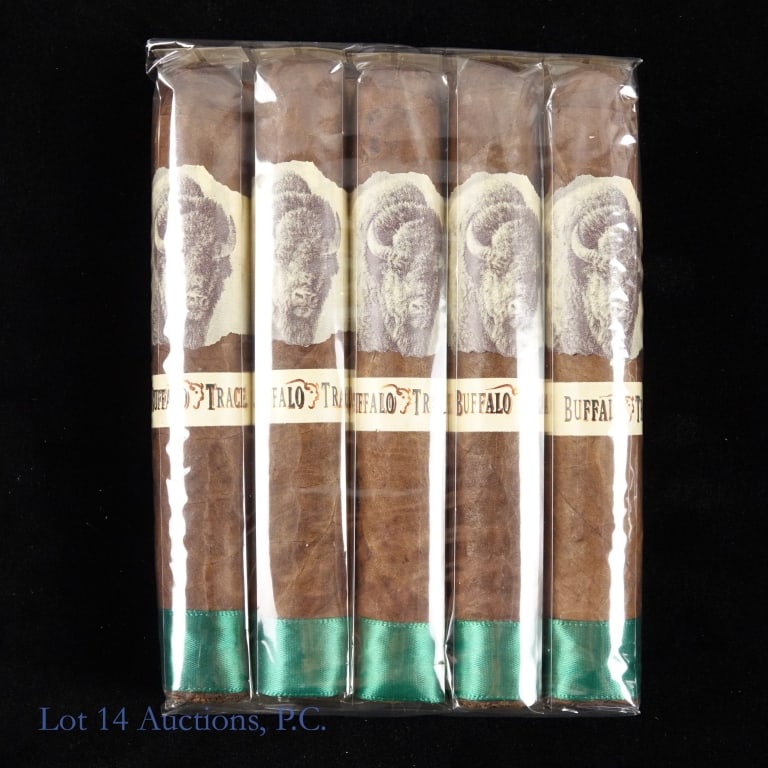 Buffalo Trace Robusto Cigars (5): Buffalo Trace Robusto Cigars (5). Buffalo Trace Robusto Cigars, 5" x 49, Pack of 5, Wrapper: Ecuadorian Sumatra, Filler: Dominican Piloto Cubano & Nicaraguan, Origin: Dominican Republic. Sealed in woo