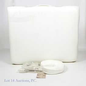 Earthlite Avalon Portable Massage Table