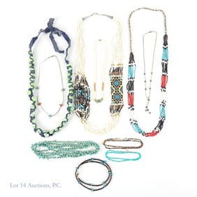 Navajo Style Beaded Necklace Lot (10)