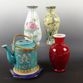 Chinese Porcelain Vases / Teapot / Tray (5)