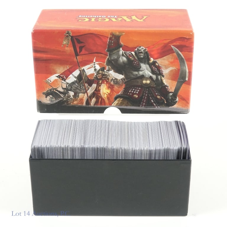 Magic The Gathering Cards Rare & Mythic (+500): Magic The Gathering Cards Rare & Mythic (+500 Cards Total). Small box of over 500 cards that are exclusively Mythic (orange-red / bronze) & Rare (gold). Please see images for details regarding conditi