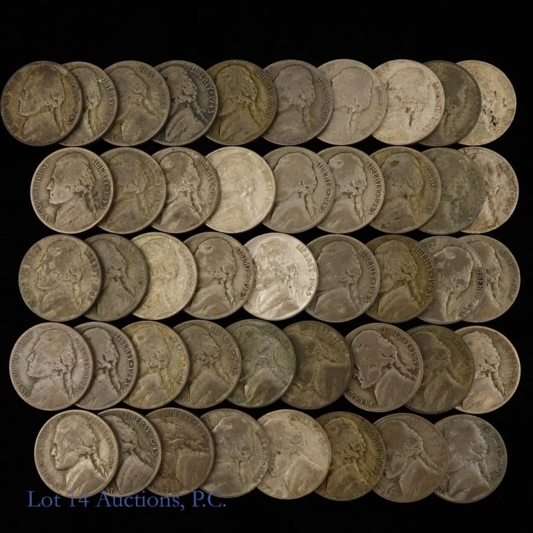 1942 - 1945 USA 35%-Silver Jefferson WW2 5c (45): Forty-five (45) United States 1942 to 1945 35%-silver Jefferson nickels. Has large mint mark on reverse. Estimated ASW is 2.5 troy ounces. *** Lot 14 Auctions is not a professional numismatic grading 