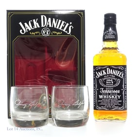 Jack Daniel's Gift Set Whiskey and 2 Glasses