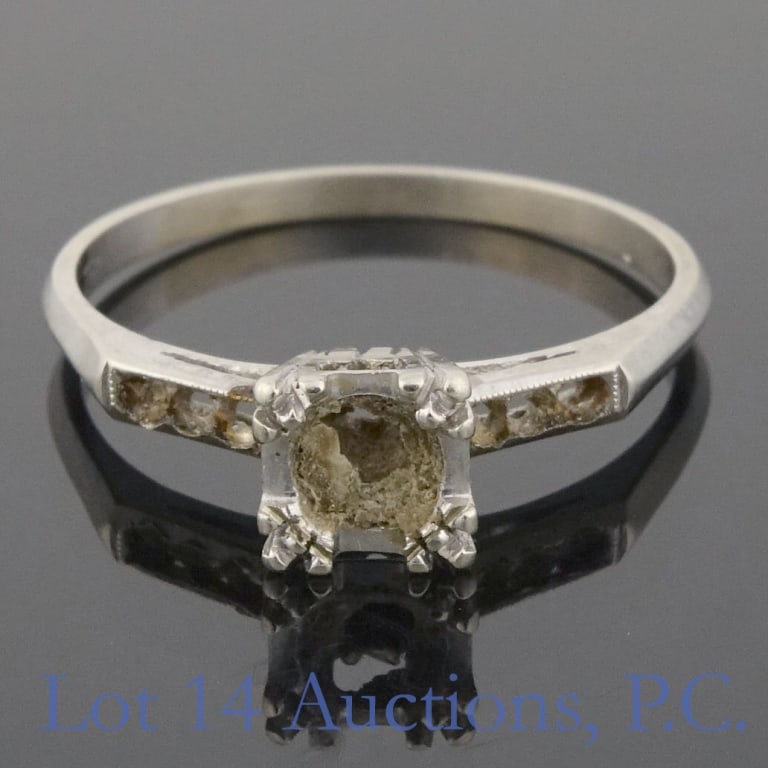 14k W Gold Ring Setting (Stone Missing): White gold ring setting (all stones have been removed). Marked "14K" and measures electronically as 14 karat gold. Size: 8.5. Weight: 2.0 g.