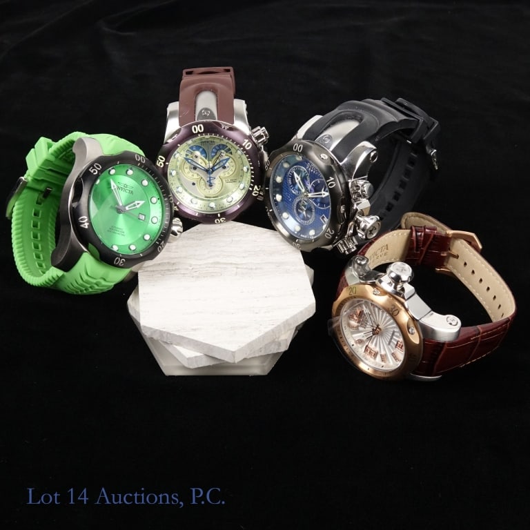Invicta Venom Watches (4): Four new or lightly worn watches from Invicta's Venom "The Envy of Others" series. The first is a model no. 19307 in green. The second is a model no. 16149 in blue and black. The third is a model no.
