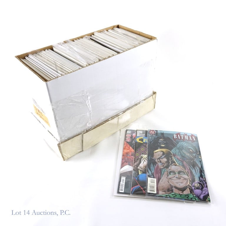 Asst. Batman-Centric Comic Books, DC (+140): Assorted Batman-Centric Comic Books, DC (+140). Collection of over 140 Batman related comic books from DC publishing including Azrael, Batman Chronicles, Shadow of the Bat, Gotham Knights and much mor