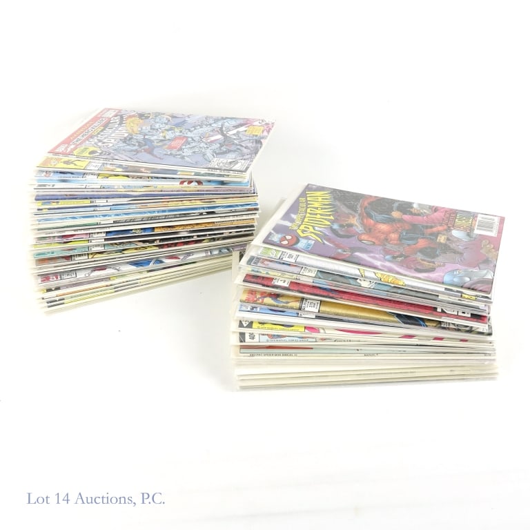 Spider-Man Comics, Key Issues, MARVEL (+50): Spider-Man Comics, Key Issues, MARVEL (+50). Collection of over 50 comic books featuring Spider-Man in multiple titles, including many Key Issues. A few key issues included: Web of Spider-Man #32 - Ic
