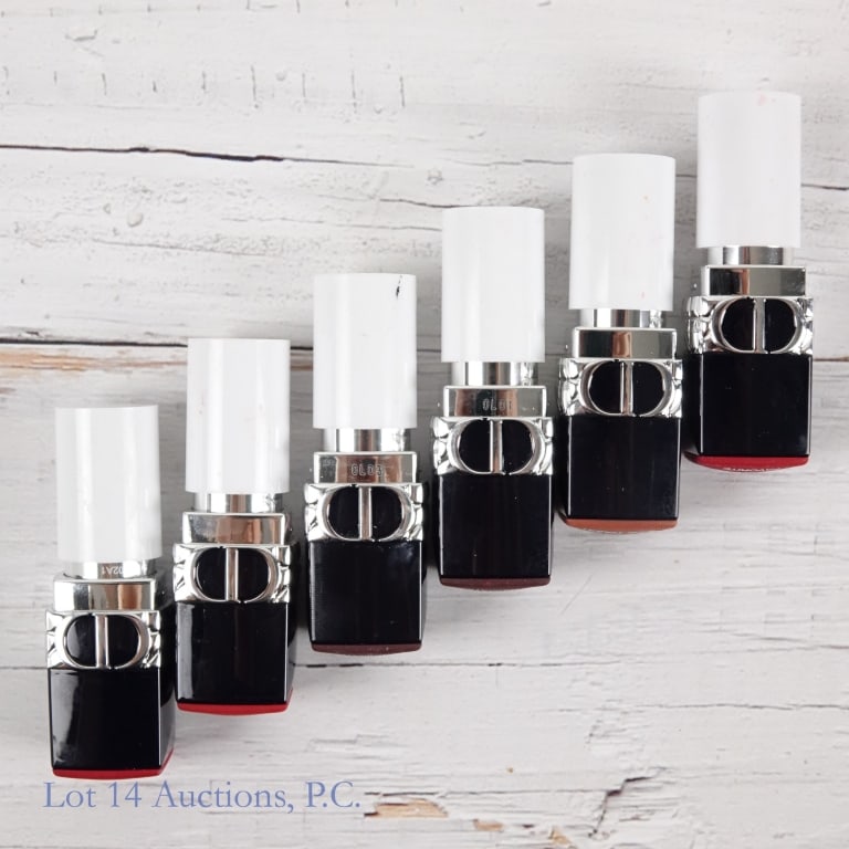 Dior Rouge Velvet Lipstick Various Shades (6): Six tubes of Dior Rouge Lipstick with the Velvet finish in the following shades: 886, 886, 773, 760, 200, 999. These are brand new and unopened tester containers. Some appear slightly damaged from tra