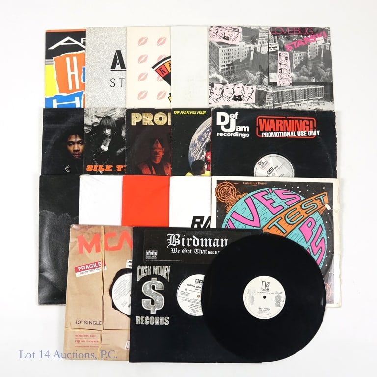 Vinyl Records 12" Singles Rap Hip-Hop (18): 18 various 12" vinyl singles: The Rainbow Girls: Make Your Move For Love; The Alarm: Strength; Arrow: Hot Hot Hot; Lovebug Starski: House Rocker (sealed); Henry Love Vaughn: It's The Right Move (seale