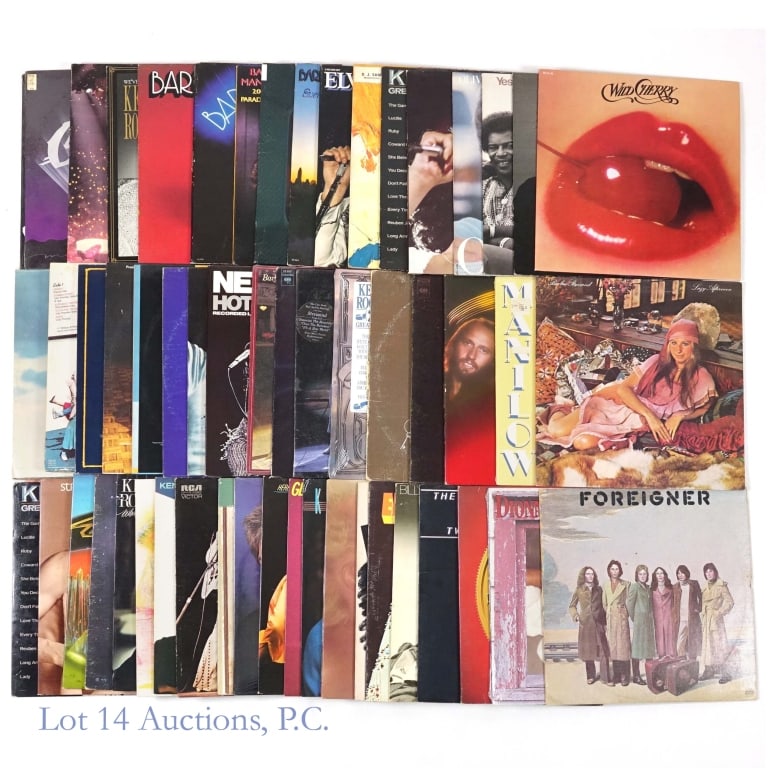 Vinyl Records Manilow, Streisand, Presley, Rogers: 56 vinyl records including but not limited to: Barry Manilow, Barbara Streisand, Elvis Presley, Kenny Rogers, Bee Gees, Foreigner, ZZ Top, Earth, Wind and Fire, Billy Joel and more. Albums all appear 