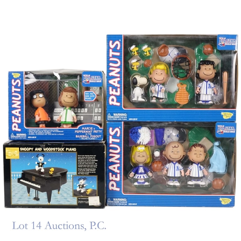 Peanuts You're An Allstar Charlie Brown: 3 NOS Peanuts You're An Allstar Charlie Brown sets: Blue playset with Lucy, Schroeder and Snoopy; Blue playset with Charlie Brown, Linus and Sally and Marcie and Peppermint Patty in the Baseball Dugou