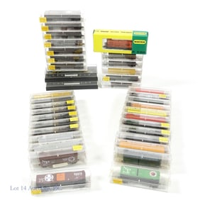 N Scale RR Train Cars and Engines (38)