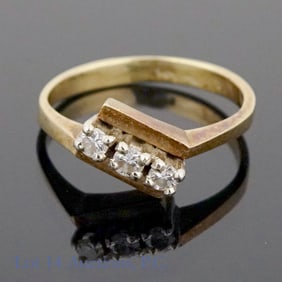 585 (14K) R / Y Gold & Diamond Ring, Size 5