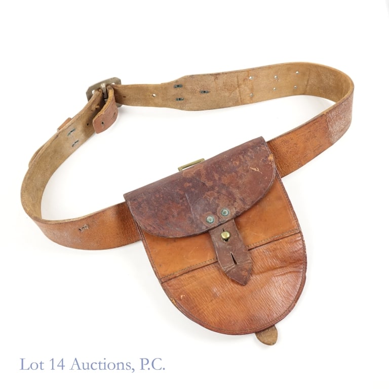Early 1900s Canadian Officer's Belt & Pouch: Early 1900s Canadian Officer's belt & pouch. Most of the pouch is seal skin. Some oxidation on the rivets. See photos for details.