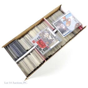 Box Of Scottie Pippen * Dennis Rodman Cards (300)