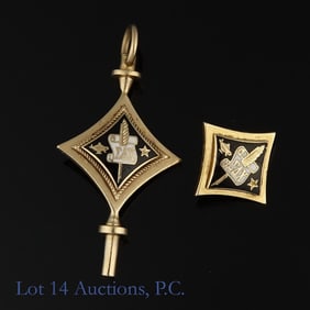 14K Y Gold Journalist Honor Society Pin Pendant