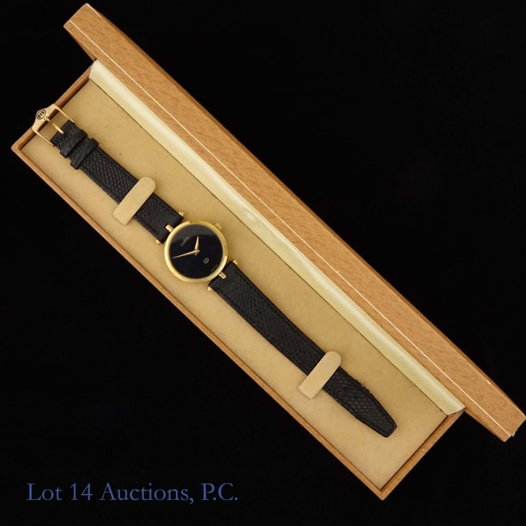 Gucci 2000M Quartz  Wrist Watch With Box (1 of 7)