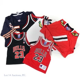 Chicago Bulls, Bears, Blackhawks, Kids Jerseys (6)