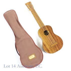 Kamaka Ukulele w/ Hawaiian Handmade Gold Label