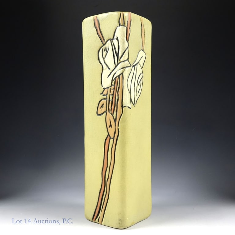 Weller Etched Matte Floral Vase (1 of 6)