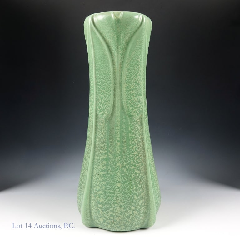 Haeger Pottery Art Deco Geranium Vase (1 of 5)