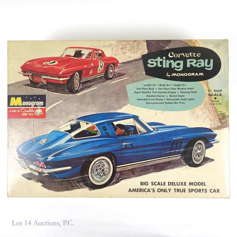 Vintage Monogram Corvette Sting Ray 1:8 Model (1 of 5)