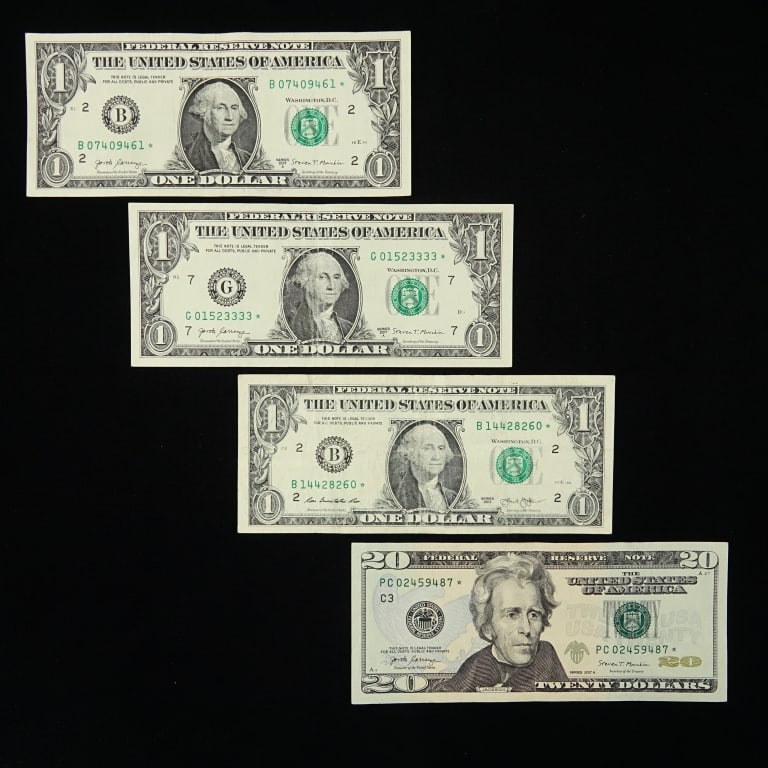 USA $20 & $1 Federal Reserve "Star" Notes (4): Four (4) United States Federal Reserve "star" notes - green seal with consigner grades as follows: ---2013 $1 FRN (New York) B-14428260*; (VF); ---2017-A $1 FRN (New York) B-07409461* (AU); ---2017-A 