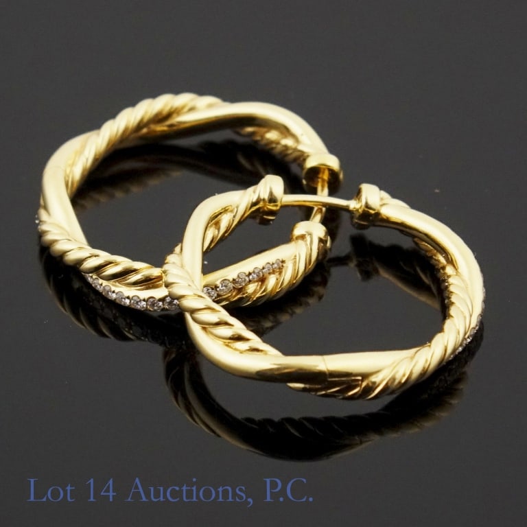 David Yurman Hoop Earrings 18K Gold & Diamonds: David Yurman Infinity Hoop Earrings in 18K Yellow Gold with Diamonds. Approximately 22mm diameter and 0.29ozt weight. Original drawstring bag included.