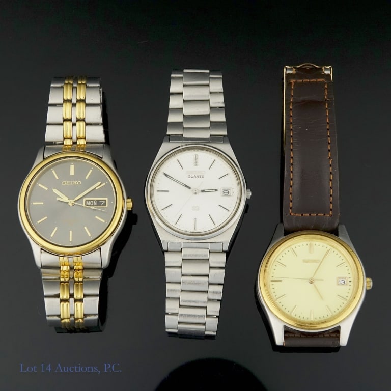 Three Vintage Seiko Watches: Three vintage Seiko watches in varying condition. The first is a model 7N42-8089 with a brown leather band in good condition, running, as well as a new battery according to the consigner. The second i