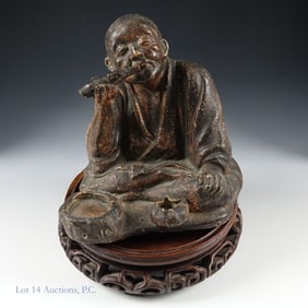 Imitation Lohan Statue