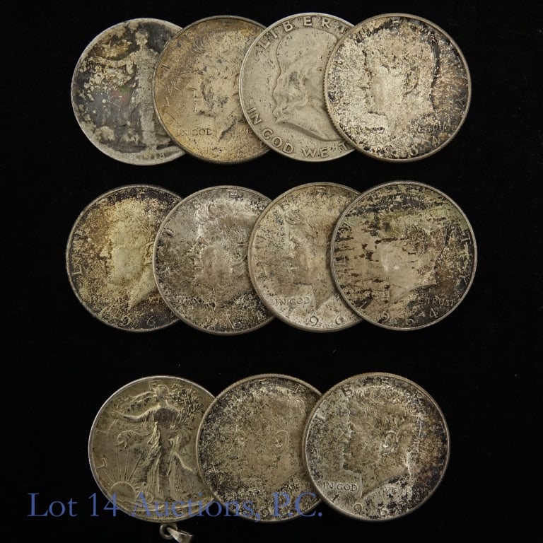USA 90%-Silver Half Dollars (11): Eleven (11) United States 90%-silver half dollars. Lot's estimated ASW is 3.8 troy ounces. NOTE: one half dollar in pendent collar. *** Lot 14 Auctions is not a professional numismatic grading agency.