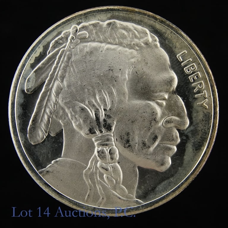 USA Indian Head 1 Ozt. Silver Round: United States Indian Head / Buffalo silver round. Metal is 99.9% silver and weighs one troy ounce. *** Lot 14 Auctions is not a coin grading agency. Any consigner provided coin conditions are provided