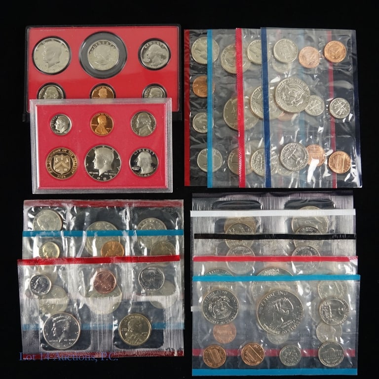 1974 - 2000 USA Proof & Mint Coin Sets (7): Various United States Mint proof sets in plastic holder and uncirculated mint sets in blister packs as follows: ---1974 p,d,s 13-coin mint set; ---1979 p.d 12-coin mint set; ---1979-s 6-coin proof set