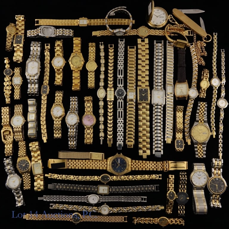 Bulova Watches Without Movements (50): Fifty (50) various Bulova watches without movements. Used as display pieces, these are actual watch cases with dials and crystals, on original bands or bracelets but without watch movements installed.