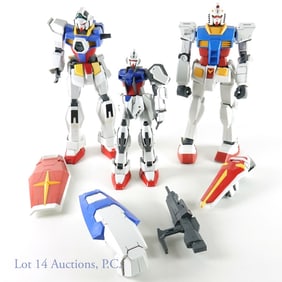 Vintage Bandai Gundum Figures (2)