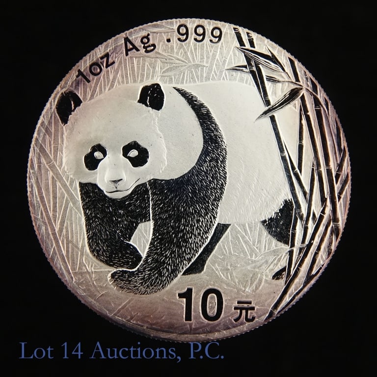 2002 China 99%-Silver Panda 1 Ozt 10 Yuan Coin (1 of 2)