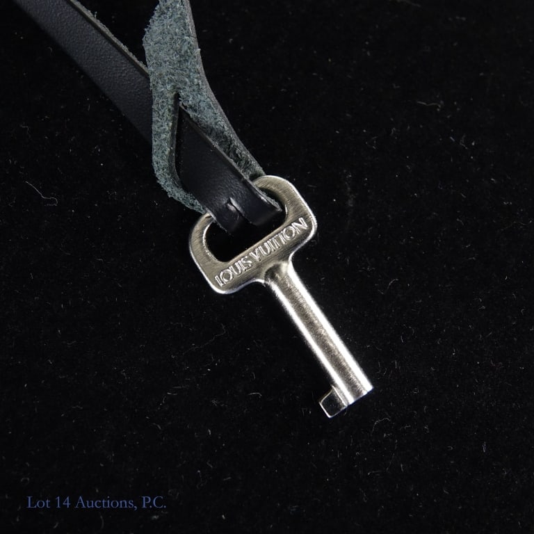 Louis Vuitton Robusto 3 Briefcase - 8