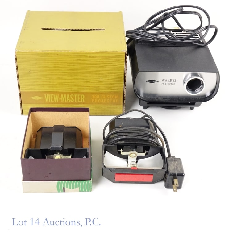View-Master Projector, Viewers, Lights, Reels - 3