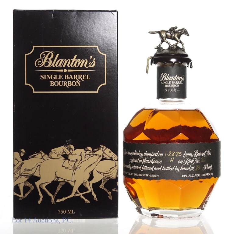 Blanton's Black Label Japanese SB Bourbon "N": Blanton's Black Label Japanese Single Barrel Bourbon, 80 Proof, 750 ml, Letter N, Dump Date: 1-28-25, Barrel #192, Bottle #28, Box included, NO bag. Vertical crack in wax seal.