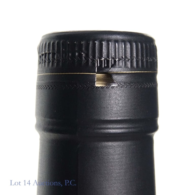 Old Rip Van Winkle 10 Year Bourbon (2024) - 3