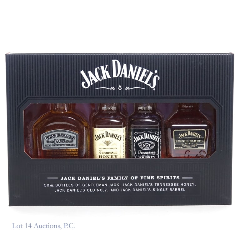 Jack Daniel's Family of Fine TN Spirits Gift Set (1 of 3)