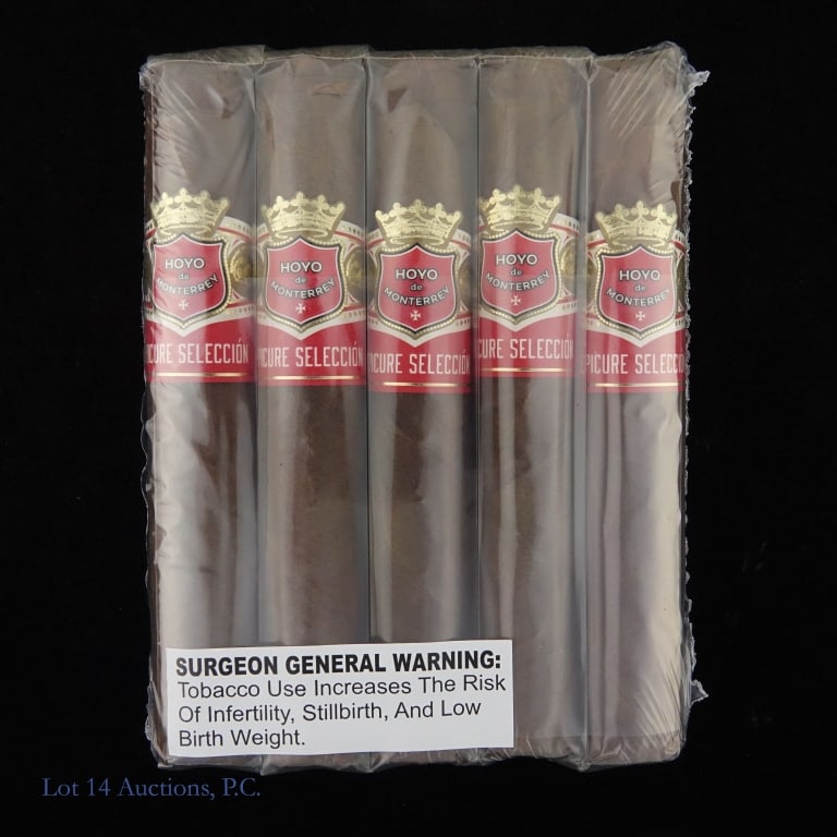 Hoyo De Monterey Epicure Selection Robusto (5 Pk): Five (5) pack Hoyo De Monterey Epicure Selection Robusto cigars 4.9" x 50 ring.