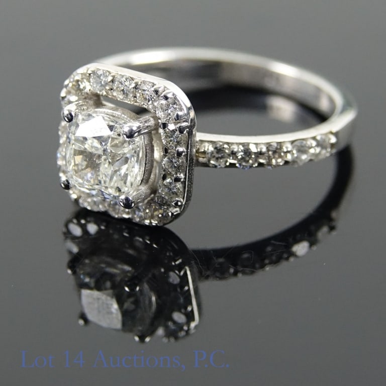 14k W Gold Diamond Ring - 2