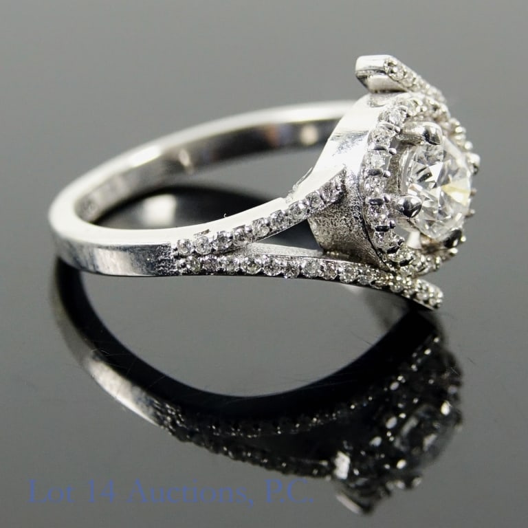 14k W Gold Diamond Ring - 4